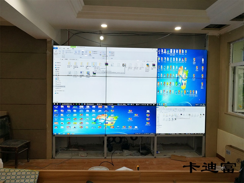 九龙坡车管所拼接屏案例图 九龙坡车管所拼接屏案例图