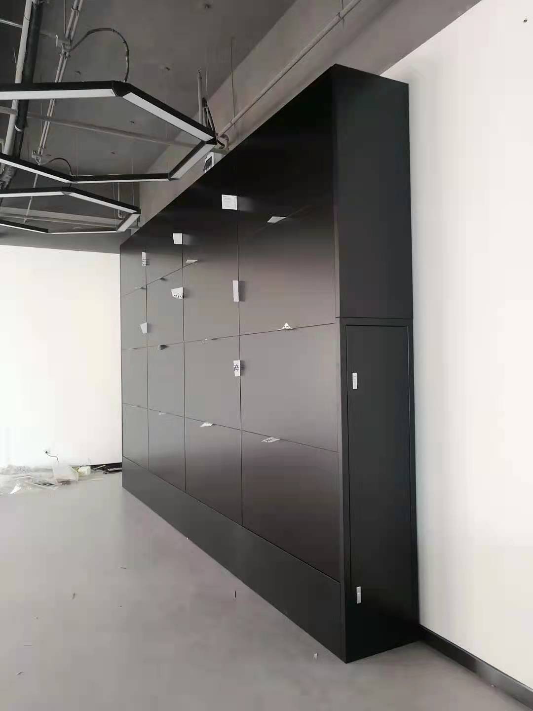 北京航空航天大学55寸3.5mm4X4机柜支架安装图片3 北京航空航天大学55寸3.5mm4X4机柜支架安装图片3