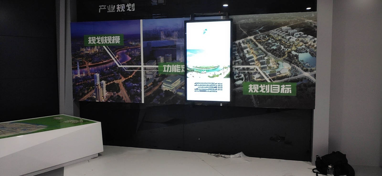 山东滑轨屏安装案例 山东滑轨屏安装案例