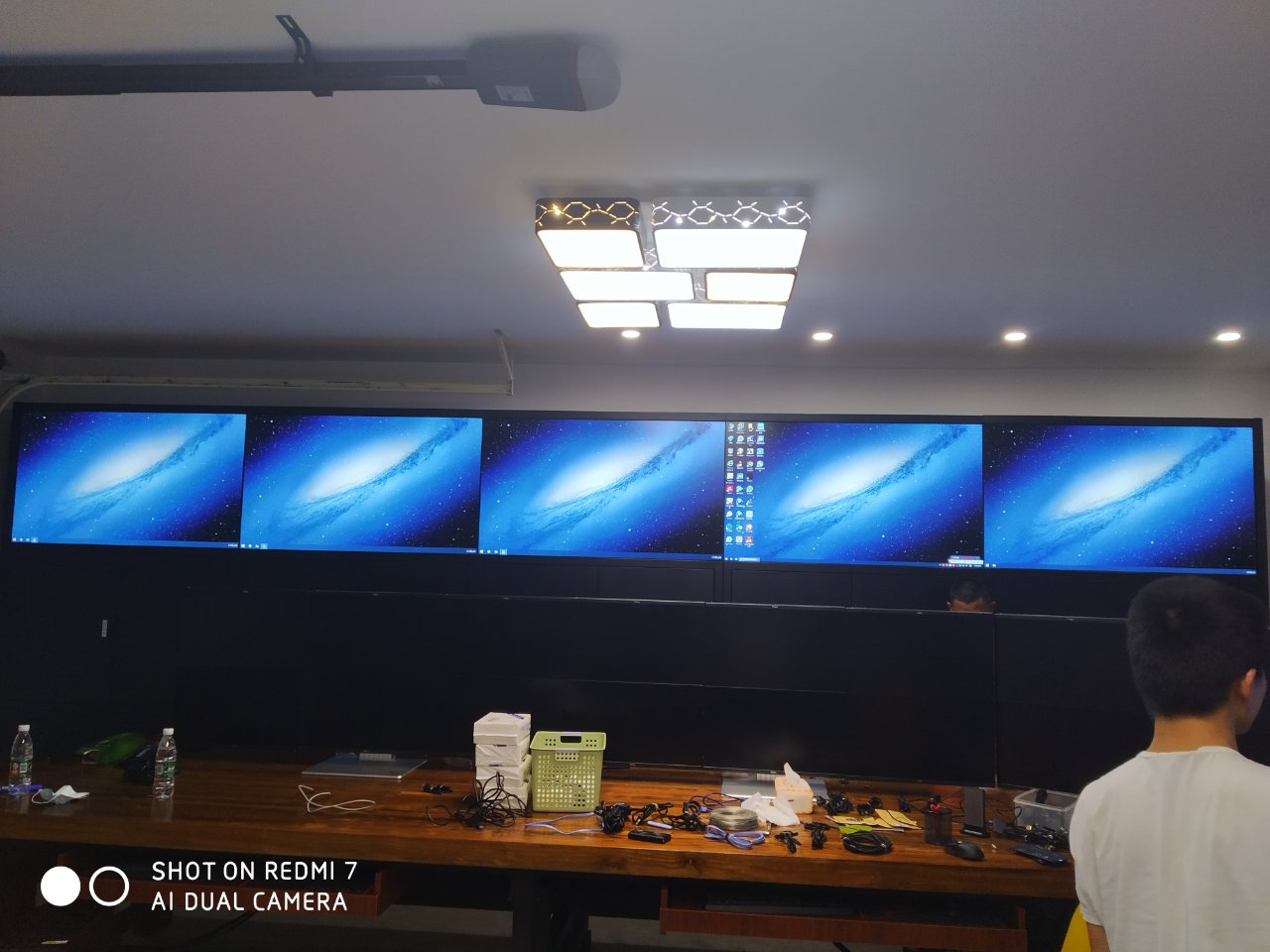 深圳南山55寸3.5mm1X5拼接屏 深圳南山55寸3.5mm1X5拼接屏