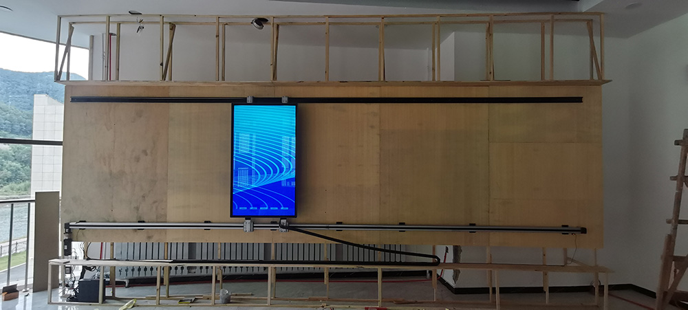 辽宁本溪55寸5.8米滑轨屏展示图片 辽宁本溪55寸5.8米滑轨屏展示图片