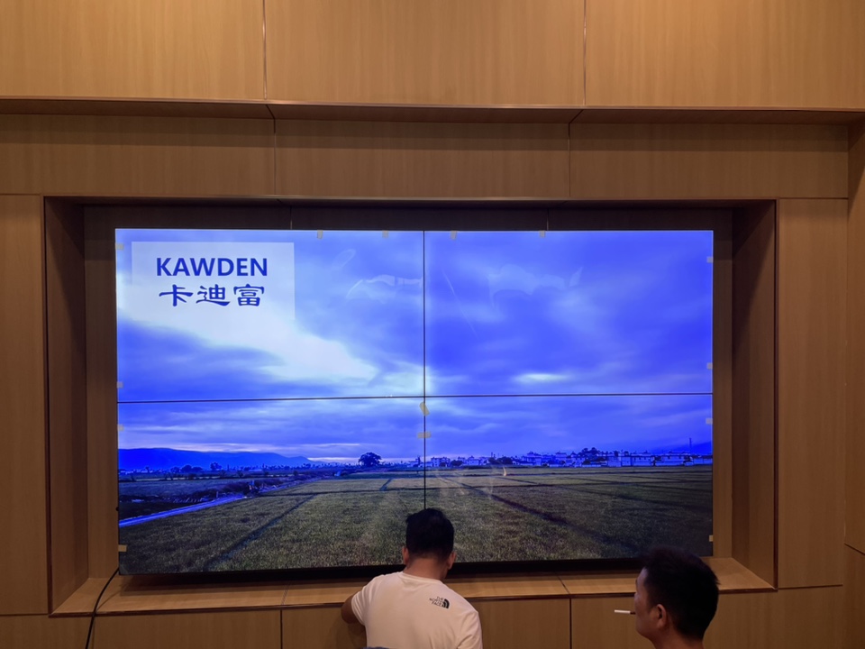 深圳龙华花55寸2X2拼接屏 深圳龙华花55寸2X2拼接屏