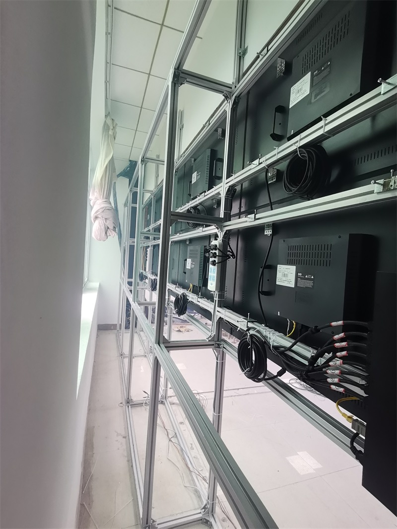 柳州落地支架安装2X4 55寸188bet金宝搏亚洲下载最佳选择
安装背面图片 柳州落地支架安装2X4 55寸188bet金宝搏亚洲下载最佳选择
安装背面图片