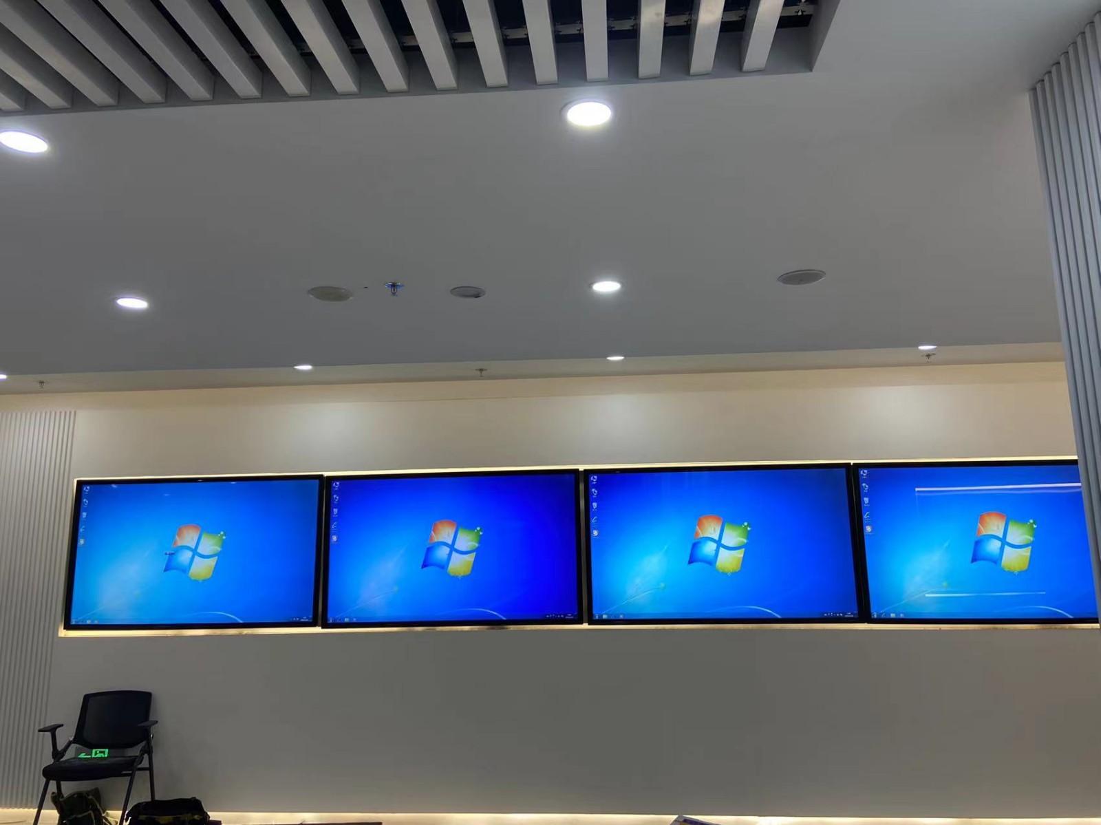 深圳实验室触摸屏一体机 深圳实验室触摸屏一体机