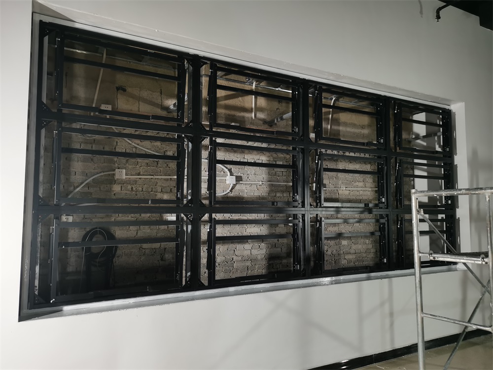 贵州省黔东南州雷山县羊排村村委LG 55寸3.5mm3X4液压支架安装2 贵州省黔东南州雷山县羊排村村委LG 55寸3.5mm3X4液压支架安装2