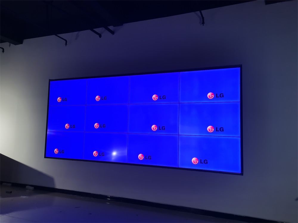 LG55寸3.5mm188bet金宝搏亚洲下载最佳选择
3X4 LG55寸3.5mm188bet金宝搏亚洲下载最佳选择
3X4