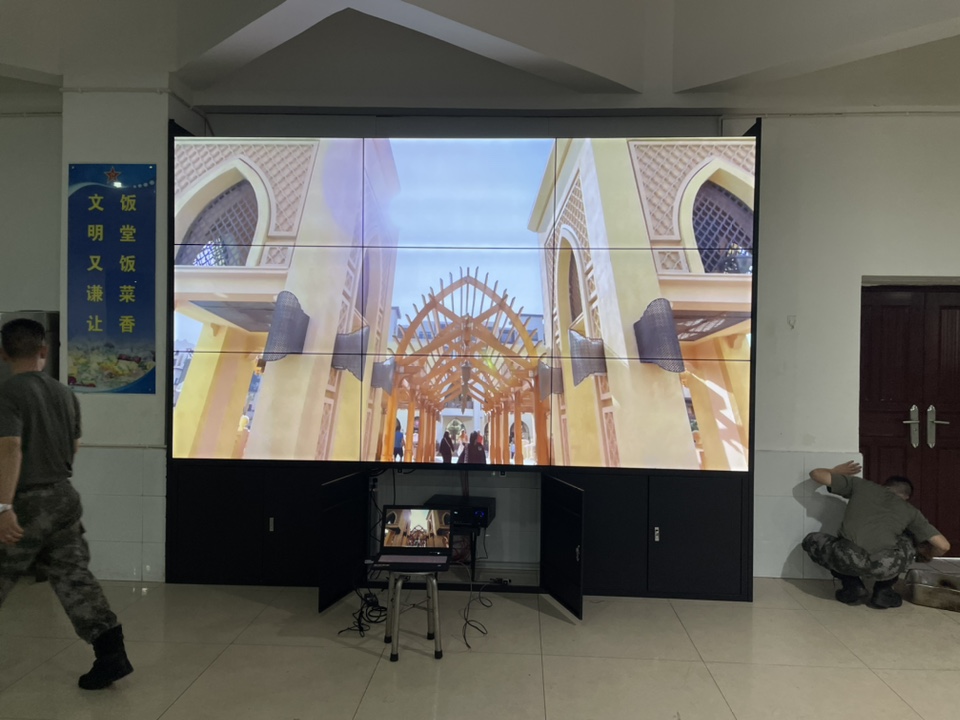 食堂拼接屏3X3 食堂拼接屏3X3