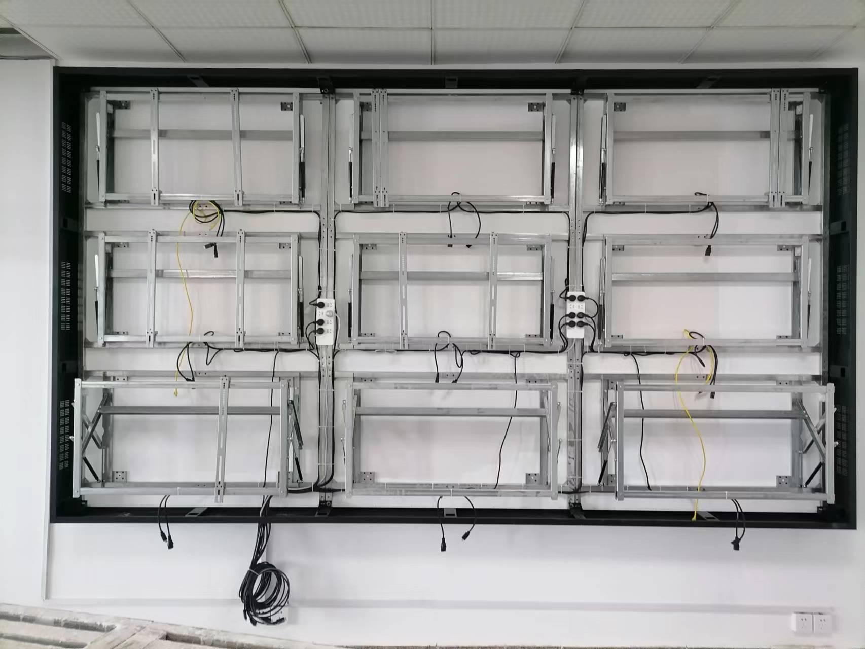 55寸0.88MM3X3188bet金宝搏亚洲下载最佳选择
安装 55寸0.88MM3X3188bet金宝搏亚洲下载最佳选择
安装