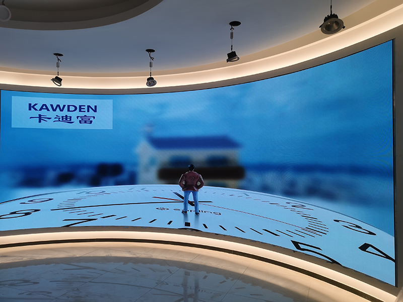 广州P2.0LED显示屏6.08X2.24米+内弧安装图片2 广州P2.0LED显示屏6.08X2.24米+内弧安装图片2