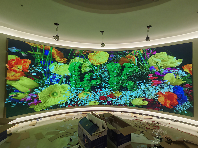 广州P2.0LED显示屏6.08X2.24米+内弧安装图片4 广州P2.0LED显示屏6.08X2.24米+内弧安装图片4