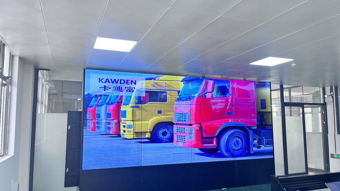 江门市新材料公司55寸3.5MM拼接屏 江门市新材料公司55寸3.5MM拼接屏