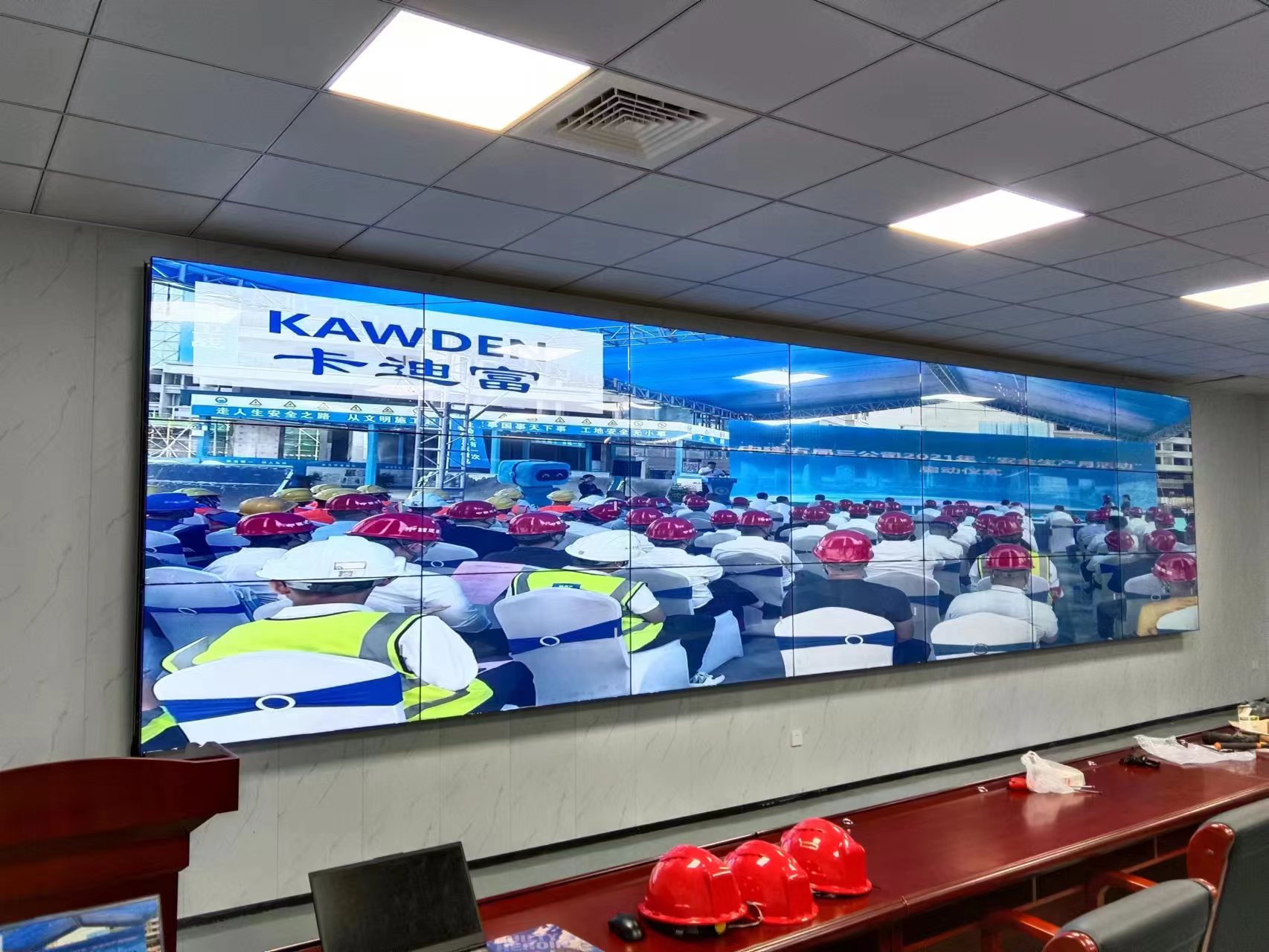 55寸3.5mm3X7188bet金宝搏亚洲下载最佳选择
55寸3.5mm3X7188bet金宝搏亚洲下载最佳选择