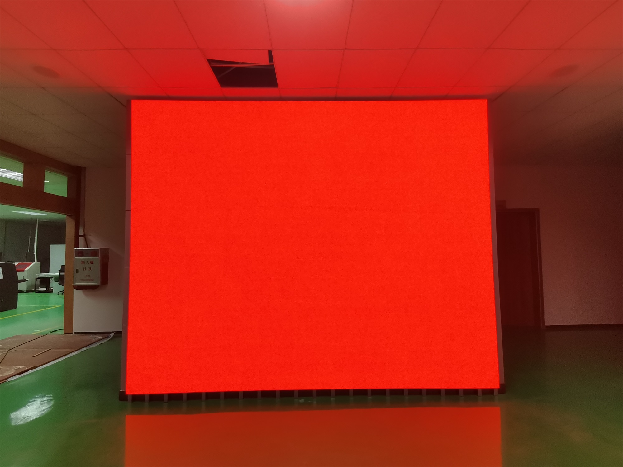 室内P3 LED显示屏全彩屏 3.84M*3.072M图片 室内P3 LED显示屏全彩屏 3.84M*3.072M图片