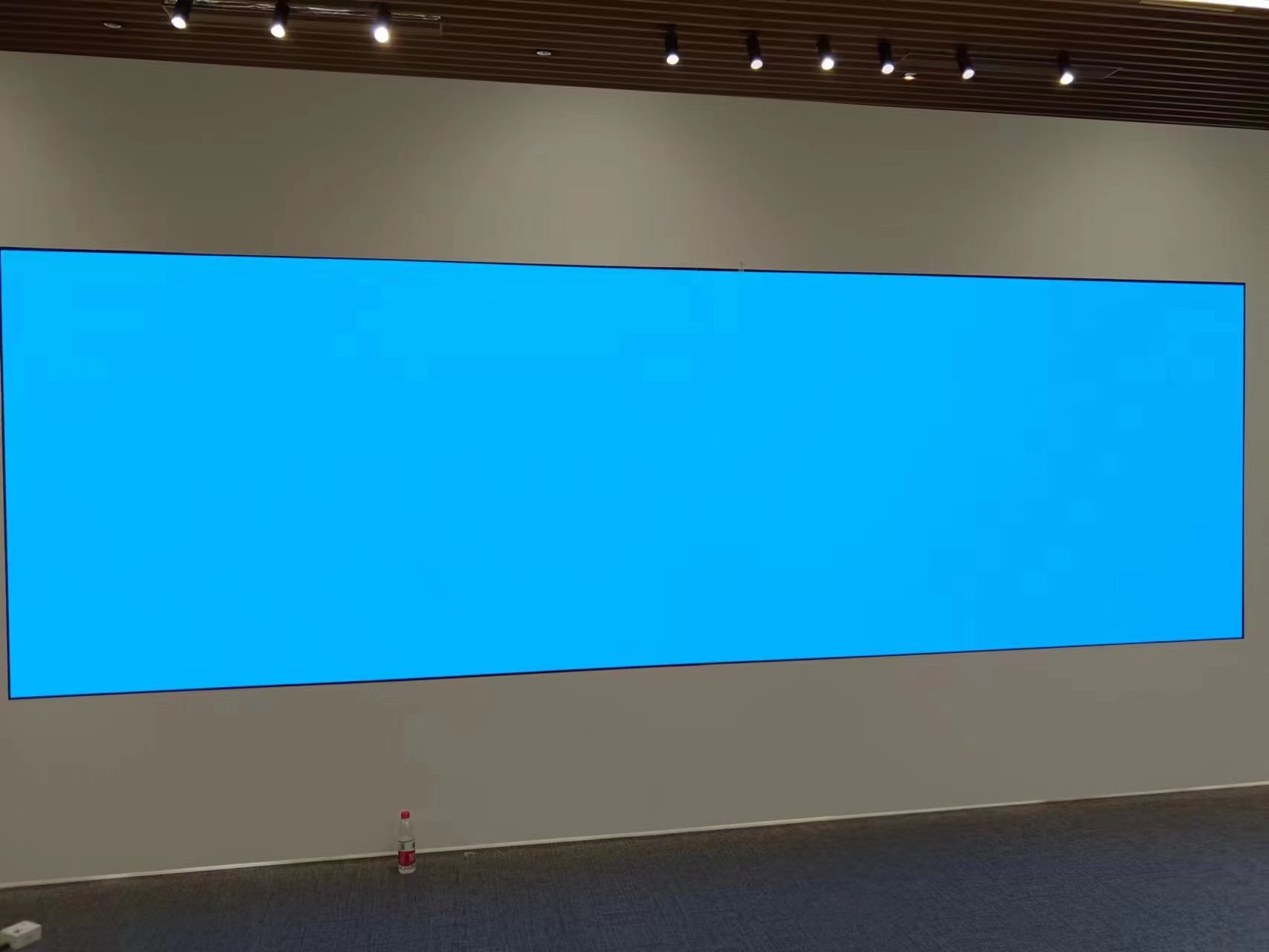 P2.0LED屏高亮度 P2.0LED屏高亮度