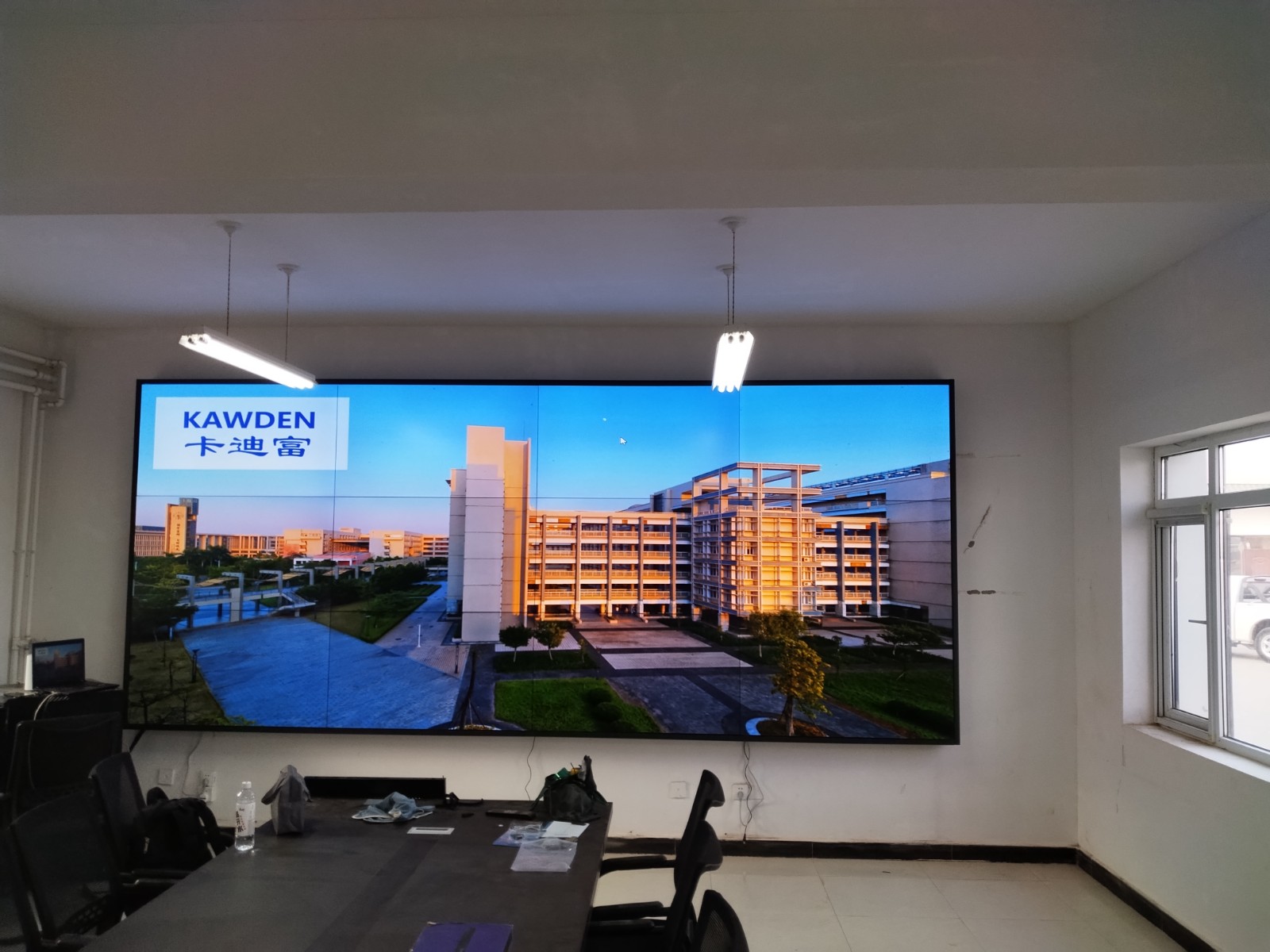 宁夏一牧场显示屏项目55寸0.88MM3X4188bet金宝搏亚洲下载最佳选择
2 宁夏一牧场显示屏项目55寸0.88MM3X4188bet金宝搏亚洲下载最佳选择
2