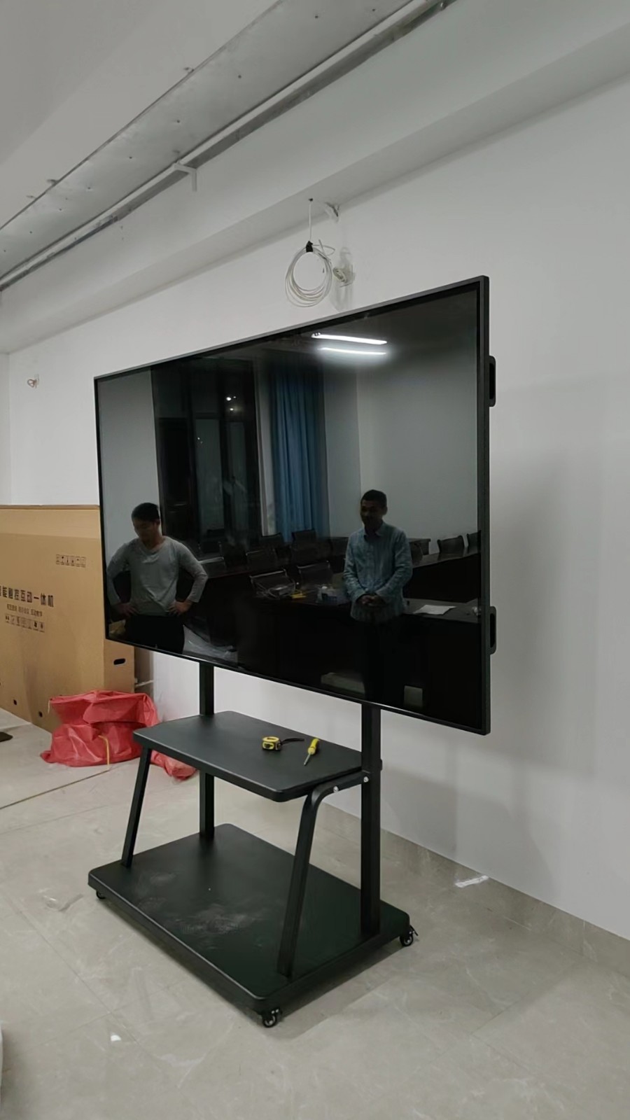 福建莆田市荔城区莆田学院98寸红外触摸一体机 福建莆田市荔城区莆田学院98寸红外触摸一体机