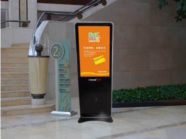 地铁口落地广告机图片