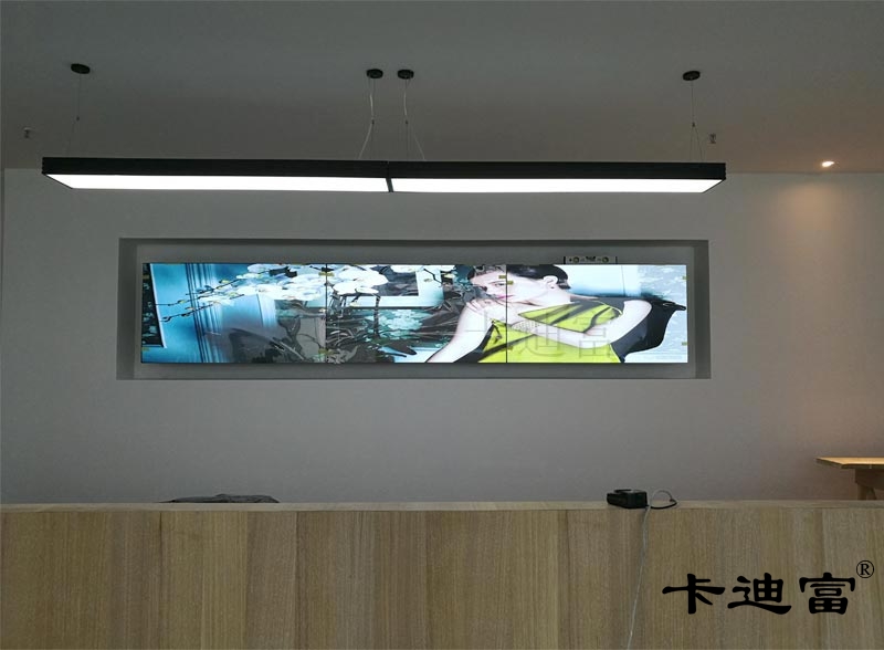 室内设计46寸拼接屏案例图