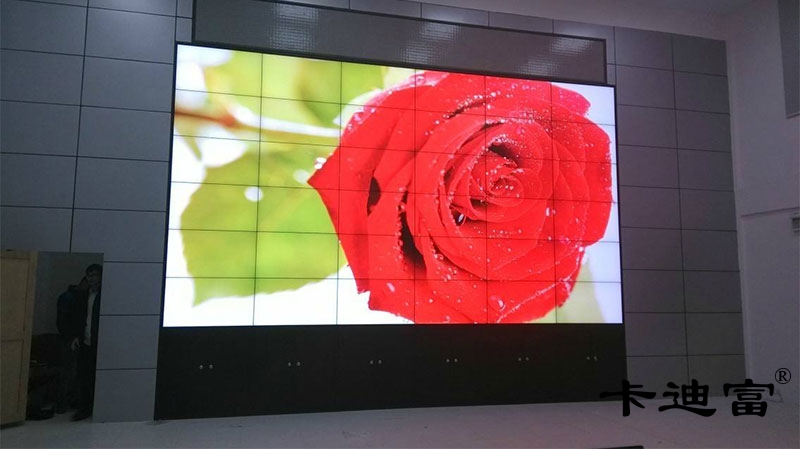 大屏幕188bet金宝搏亚洲下载最佳选择的发展