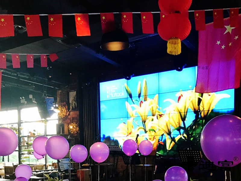 广西贵港55寸188bet金宝搏亚洲下载最佳选择音乐酒馆案例图