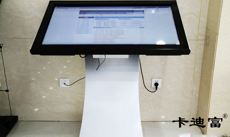 水利厅65寸多点触摸一体机案例图