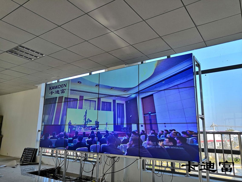 46寸188bet金宝搏亚洲下载最佳选择案例图，落地机柜式安装