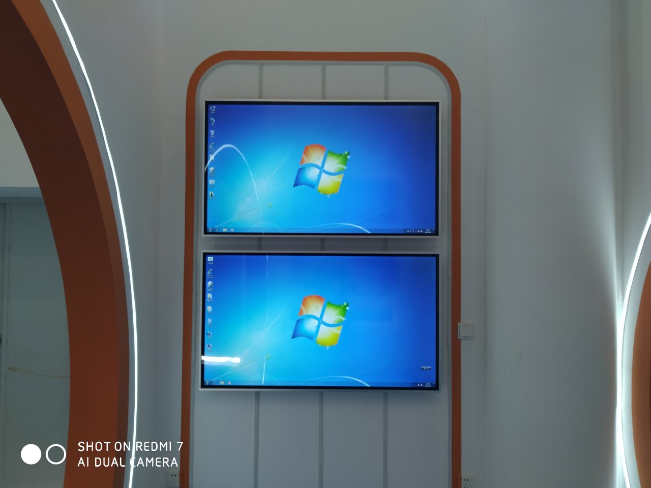 企业展厅壁挂188金宝搏体育下载的方法