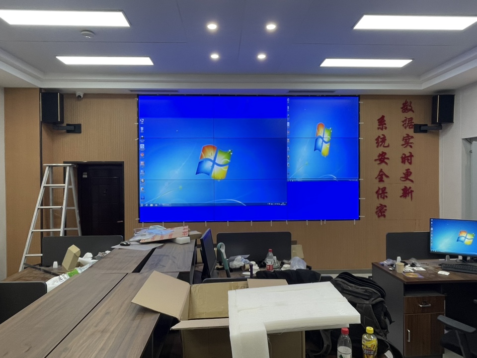 55寸0.88mm3X3188bet金宝搏亚洲下载最佳选择数据大屏