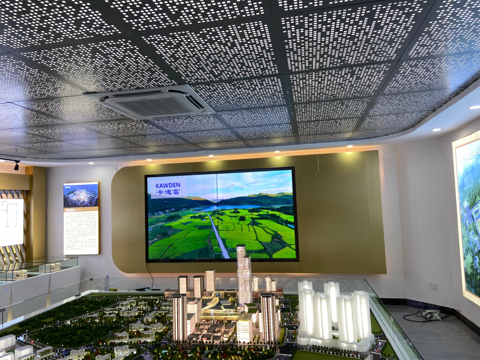 东莞常平65寸2X2188bet金宝搏亚洲下载最佳选择智慧建设