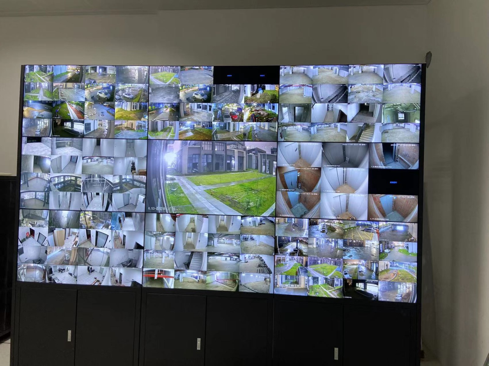 46寸188bet金宝搏亚洲下载最佳选择安防监控大屏效果图