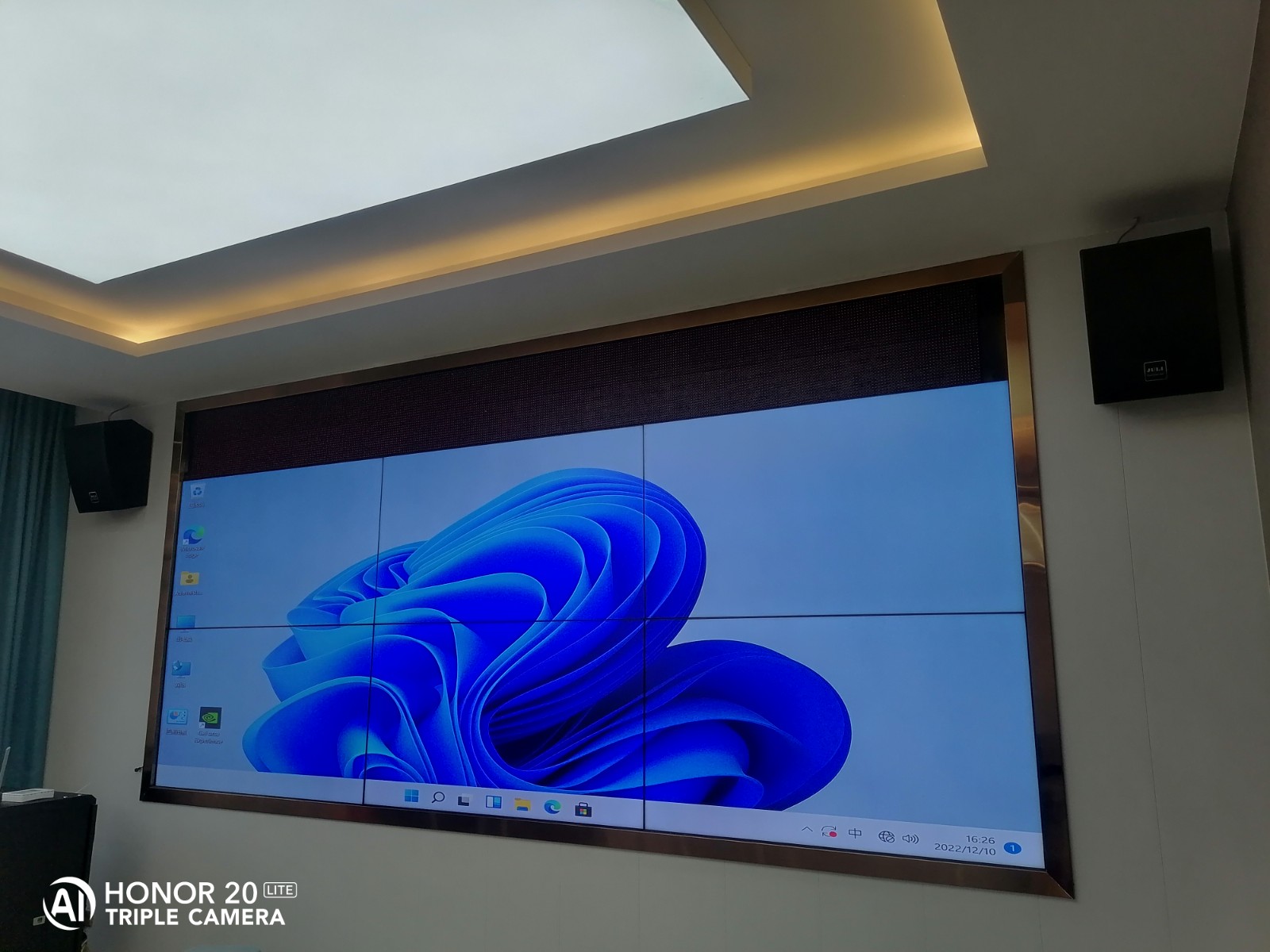 戴尔专卖店55寸188bet金宝搏亚洲下载最佳选择2X3大屏