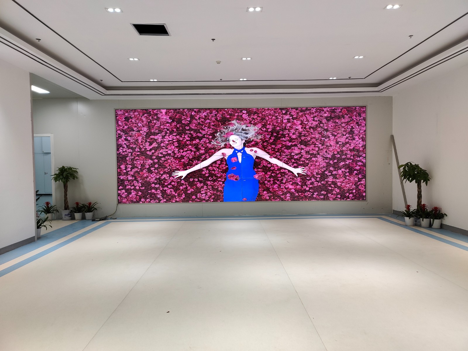 55寸3.5mm188bet金宝搏亚洲下载最佳选择图片5