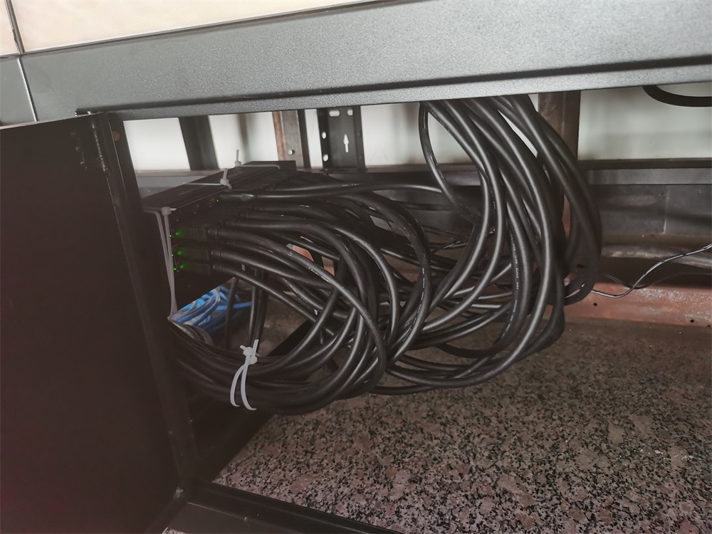 吉林省长山镇长山热电分公司55寸3.5mm4X7188bet金宝搏亚洲下载最佳选择布线