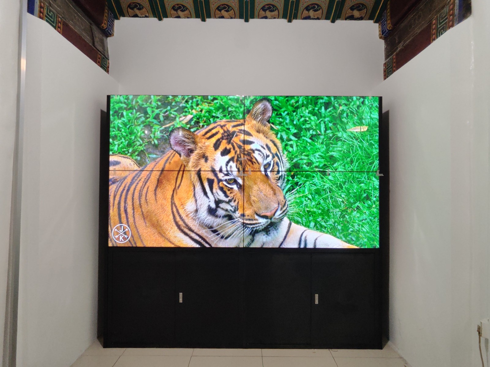 北京大观园55寸三合一机柜2X2188bet金宝搏亚洲下载最佳选择（安防监控大屏）