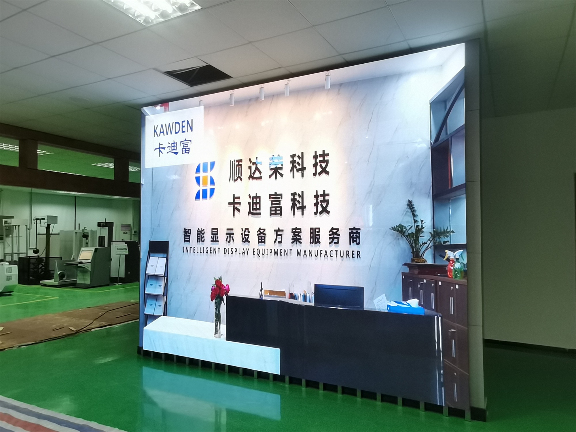 清远台铃检测中心室内P3LED188金宝搏网页登录注册图片