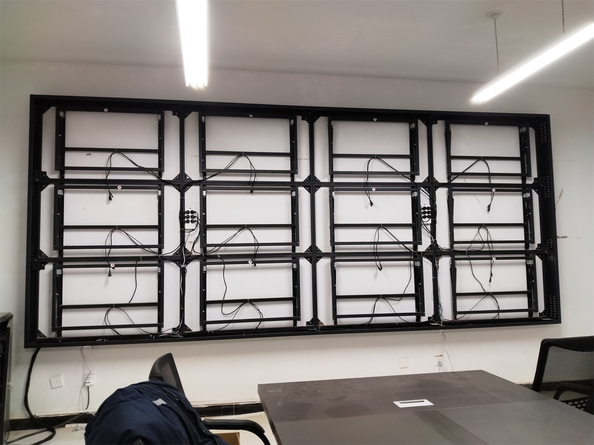 55寸0.88mm3X4188bet金宝搏亚洲下载最佳选择液压钣金壁挂式安装