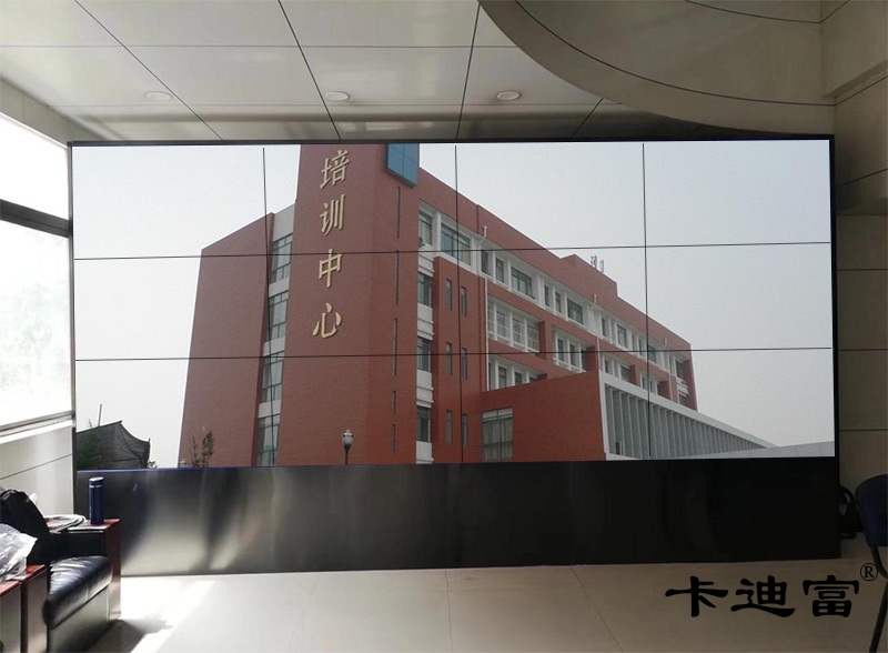 学院49寸188bet金宝搏亚洲下载最佳选择
案例图