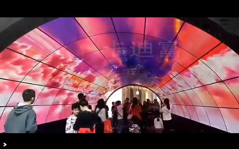 卡迪富拱形弧形曲面大屏 360度 lcd拼接屏展示视频