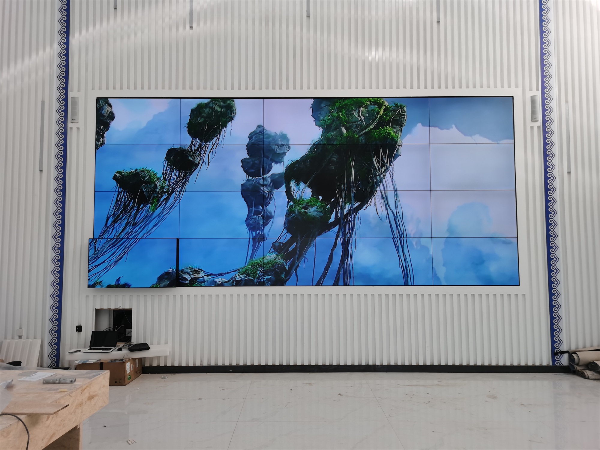 蒙牛牧场展厅55寸0.88mm4X5188bet金宝搏亚洲下载最佳选择
展示案例图片