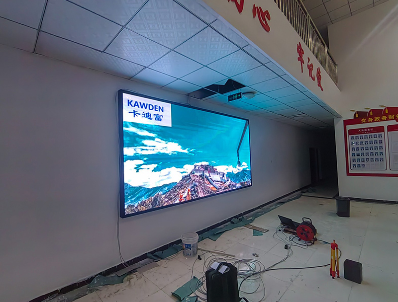 西藏拉萨市某通讯设备销售部项目P2.5led显示屏展示案例