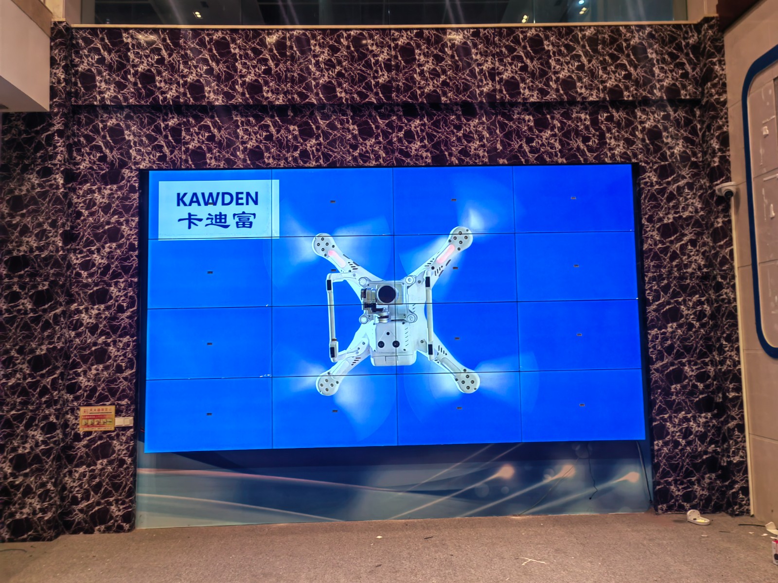 55寸3.5mm4X4188bet金宝搏亚洲下载最佳选择
图片